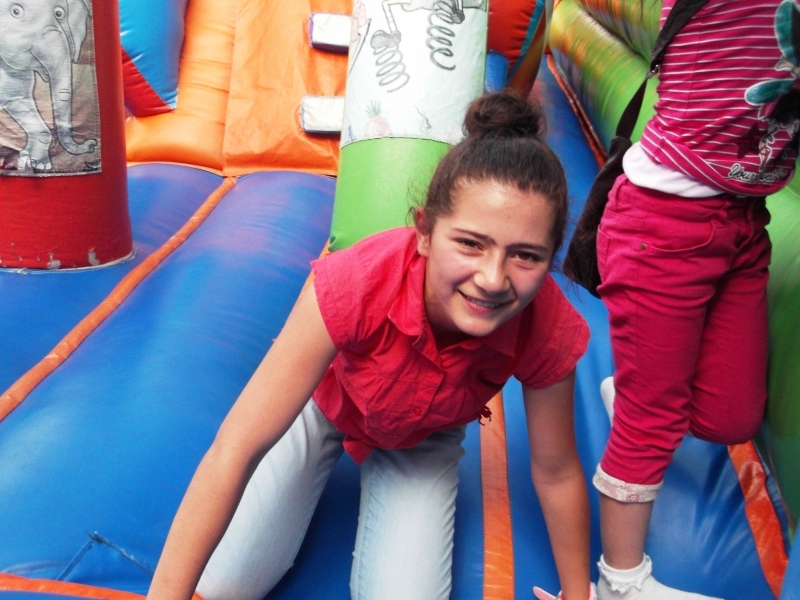 Çocuklarımızla oyun parkındayız